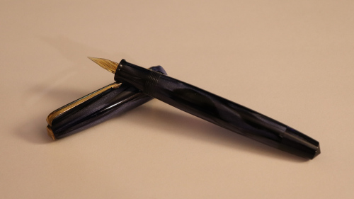 Picture of a pen.